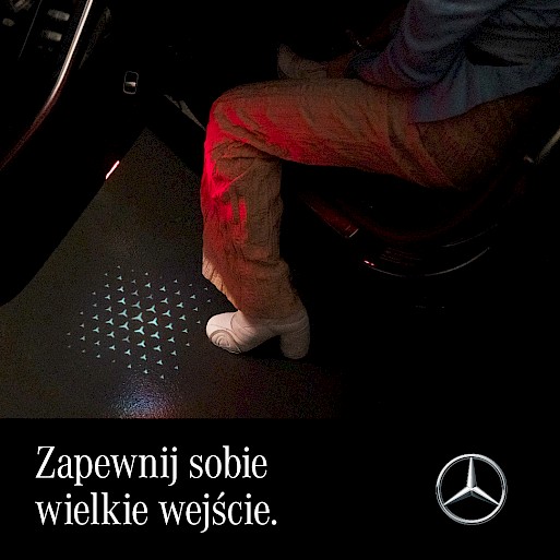 wyświetlacz LED Mercedes Benz