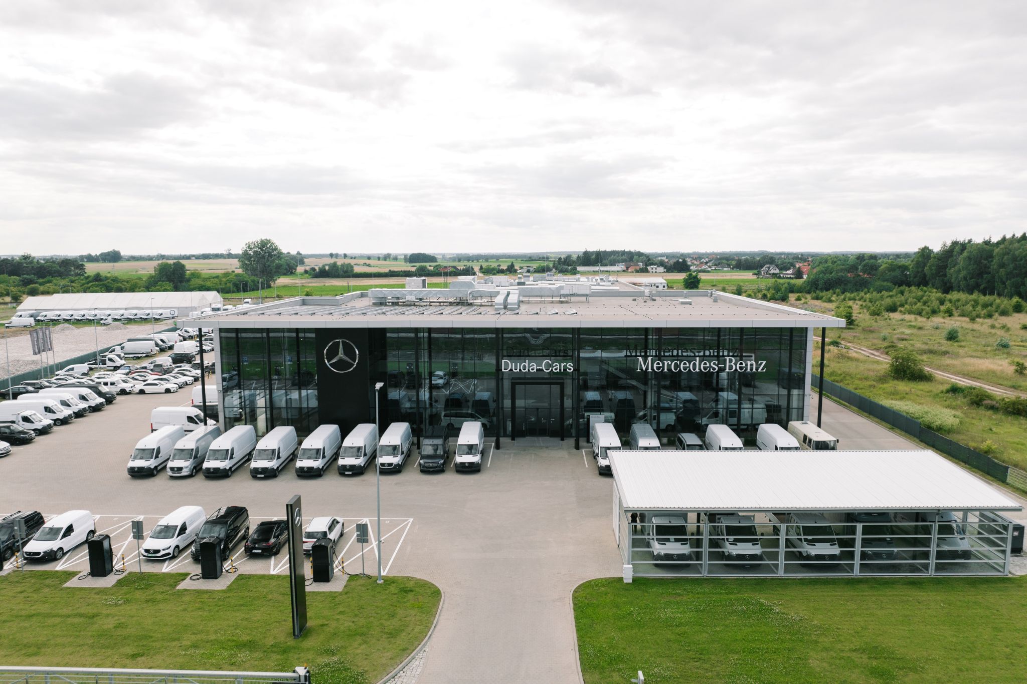 salon golęczewo duda-cars z góry