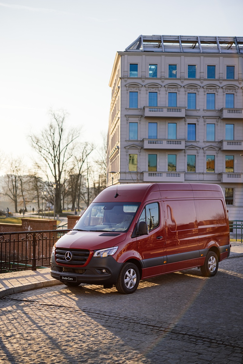 mercedes-benz sprinter